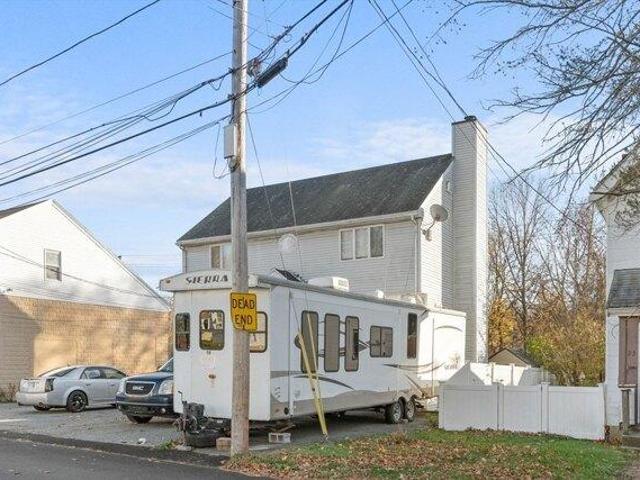 House for sale in Saugus, Massachusetts