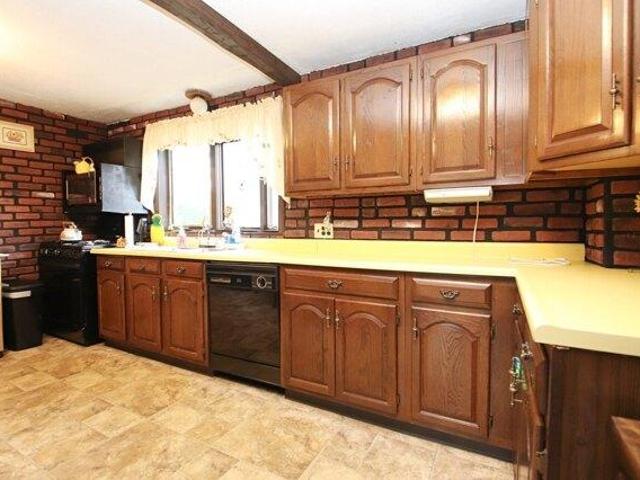 House for sale in Saugus, Essex County