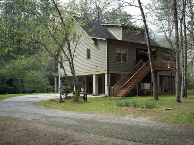 House for sale in Sautee Nacoochee, Georgia