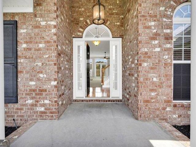 House for sale in Savannah, Georgia