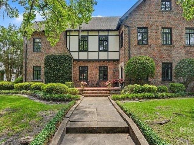 House for sale in Savannah, Georgia