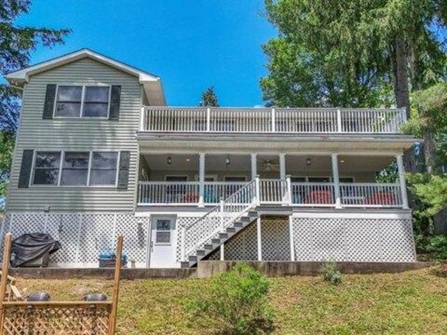 House for sale in Saylorsburg, Pennsylvania