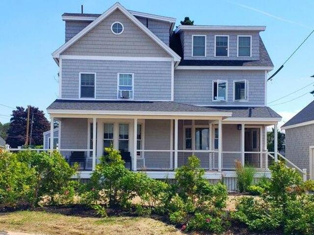 House for sale in Scarborough, Maine