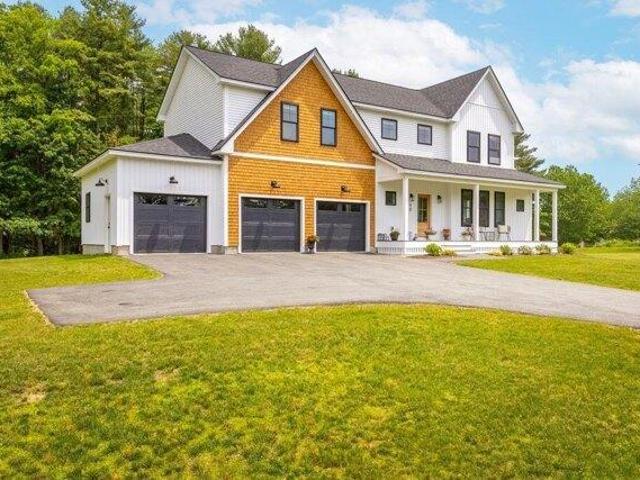 House for sale in Scarborough, Maine