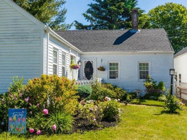 House for sale in Scarborough, Maine