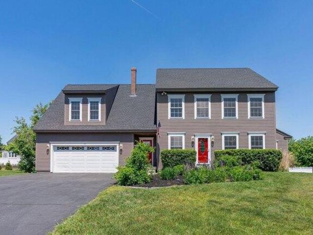 House for sale in Scarborough, Maine