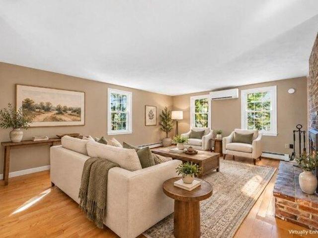 House for sale in Scarborough, Cumberland County