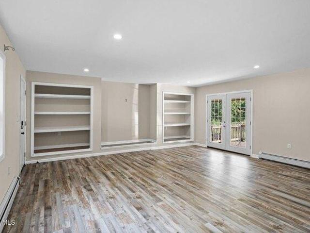 House for sale in Schenectady, New York