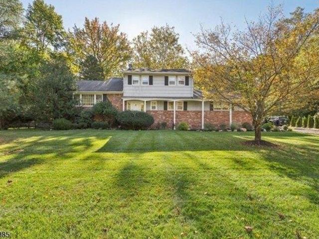 House for sale in Scotch Plains, New Jersey