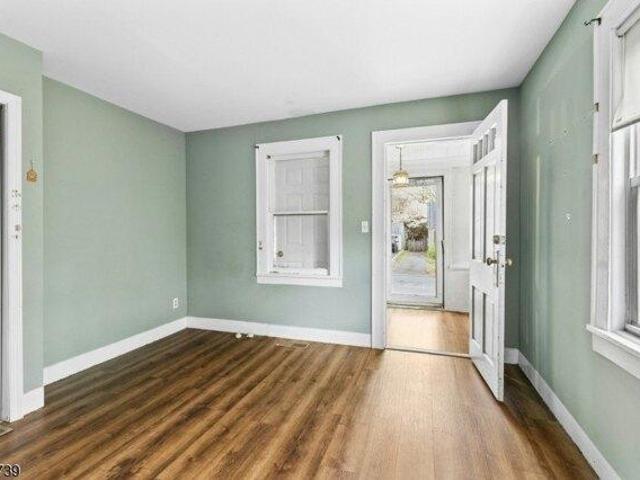House for sale in Scotch Plains, New Jersey