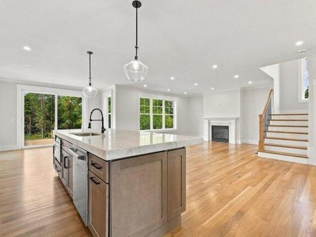 House for sale in Seekonk, Bristol County