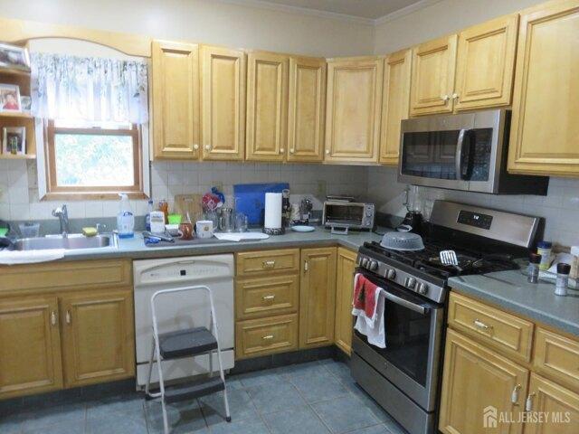 House for sale in Avenel, New Jersey