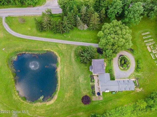 House for sale in New York