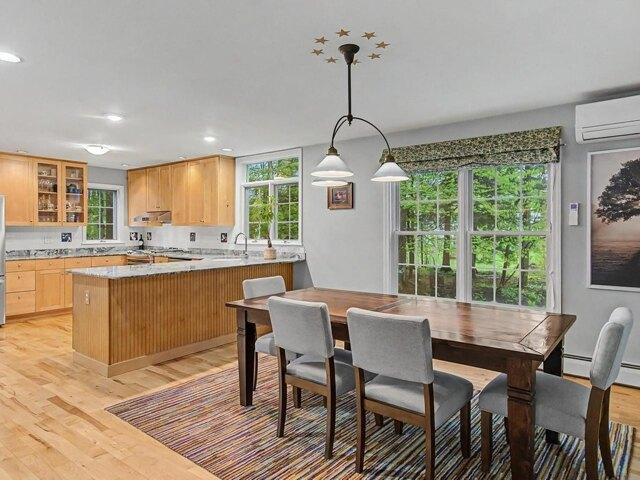 House for sale in Shelburne, Vermont