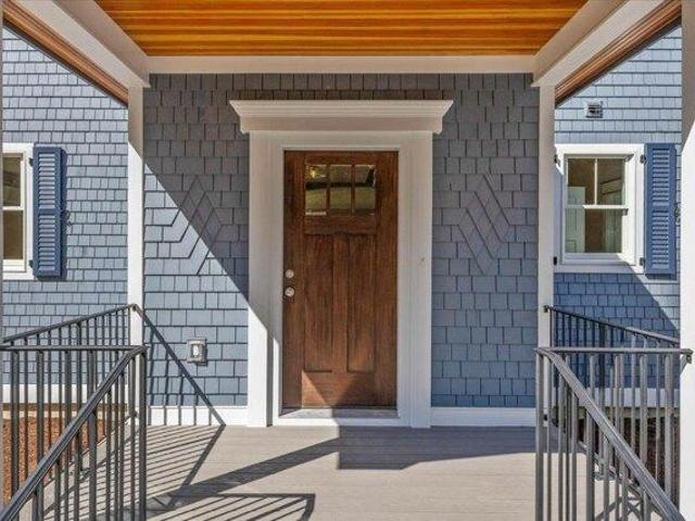 House for sale in Shelburne, Chittenden County