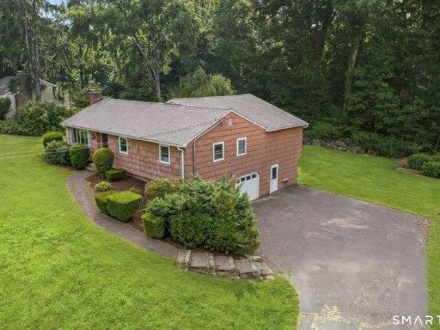 House for sale in Shelton, Connecticut