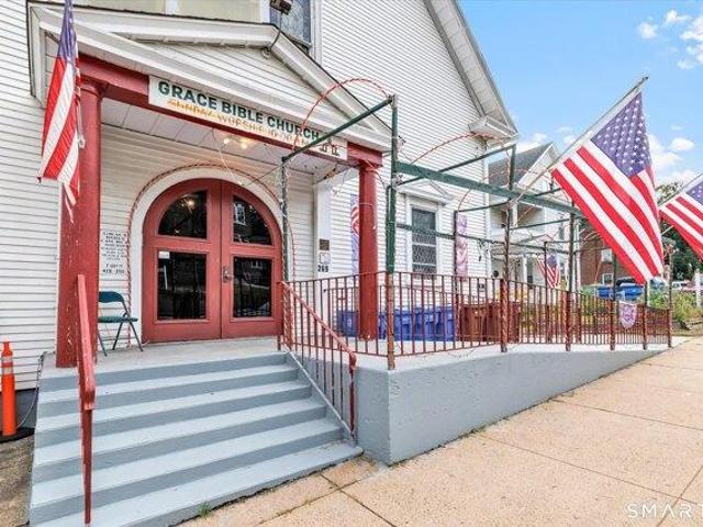 House for sale in Shelton, Naugatuck Valley Planning Region