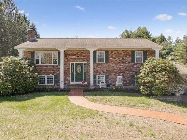 House for sale in Shirley, Massachusetts