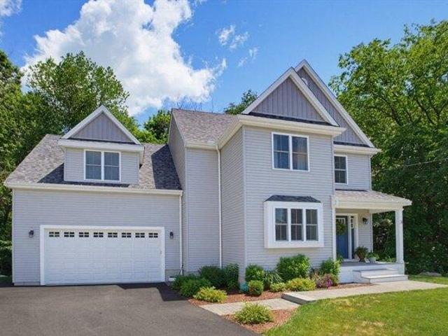 House for sale in Shirley, Massachusetts