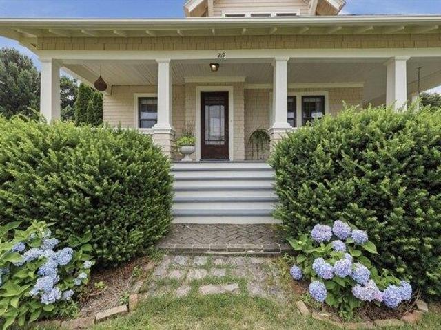House for sale in Shrewsbury, Massachusetts