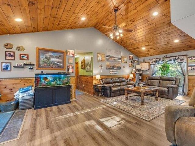 House for sale in Maine