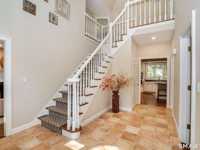 House for sale in Simsbury, Connecticut