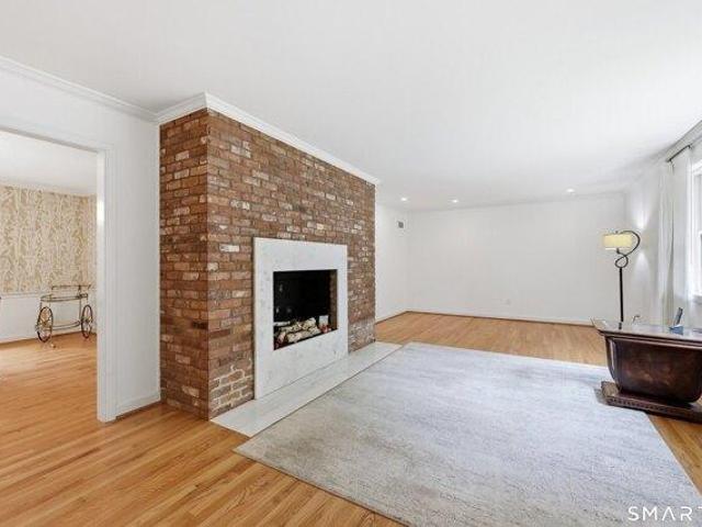 House for sale in Simsbury, Capitol Planning Region