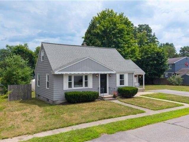 House for sale in Smithfield, Rhode Island