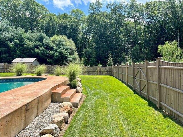 House for sale in Lincoln, Rhode Island