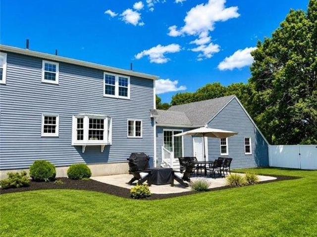 House for sale in Smithfield, Rhode Island