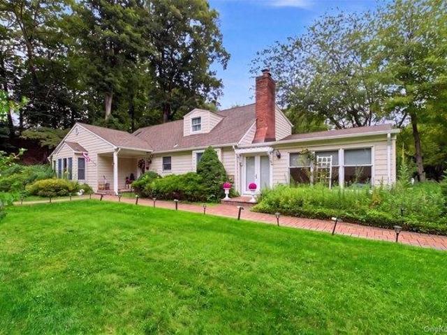 House for sale in Smithtown, New York