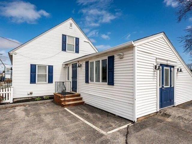 House for sale in New Hampshire