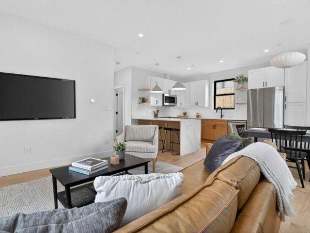 House for sale in Spring Hill, Somerville