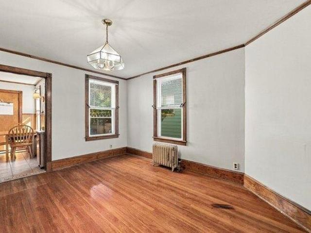 House for sale in Winter Hill, Somerville, Massachusetts, Somerville