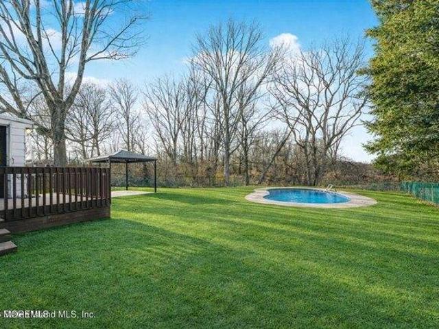 House for sale in Sayreville, New Jersey