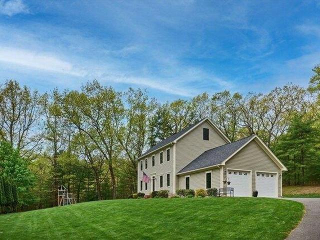 House for sale in South Hadley, Massachusetts