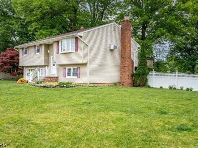 House for sale in South Plainfield, New Jersey