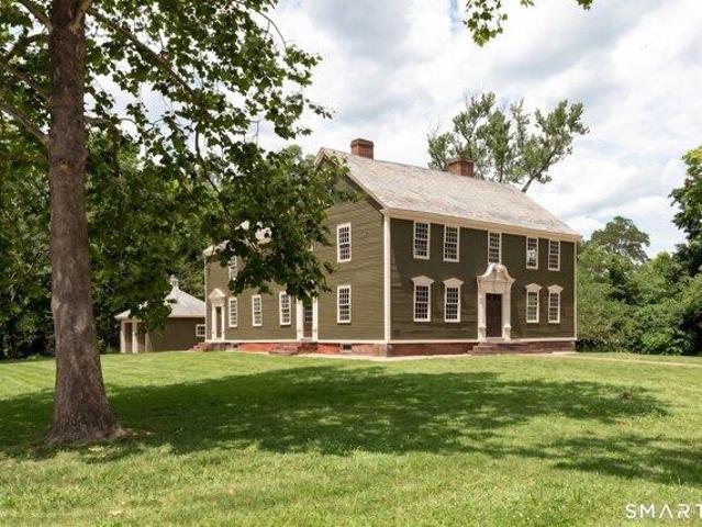House for sale in South Windsor, Connecticut