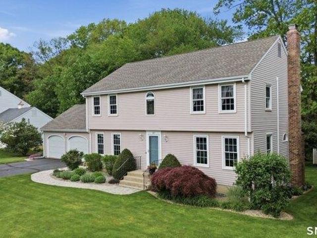 House for sale in South Windsor, Connecticut