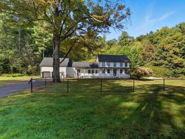 House for sale in Southampton, Massachusetts