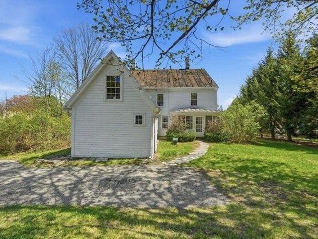House for sale in Southampton, Massachusetts