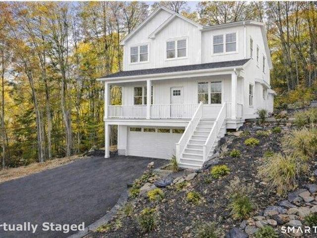 House for sale in Southbury, Connecticut
