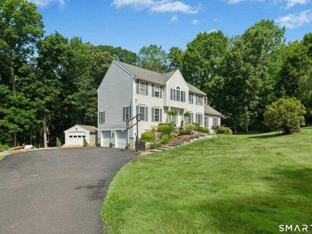 House for sale in Southbury, Connecticut