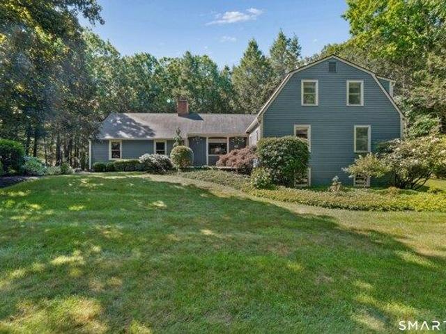 House for sale in Southbury, Connecticut