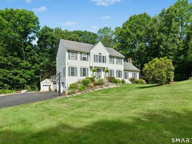 House for sale in Southbury, Connecticut