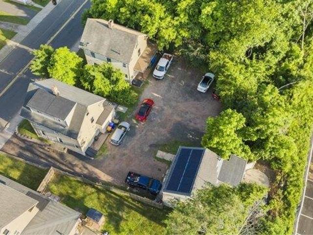 House for sale in Southington, Connecticut