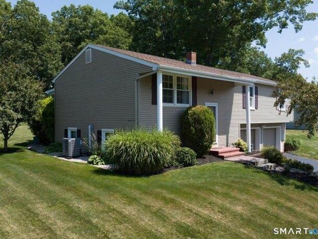 House for sale in Southington, Connecticut