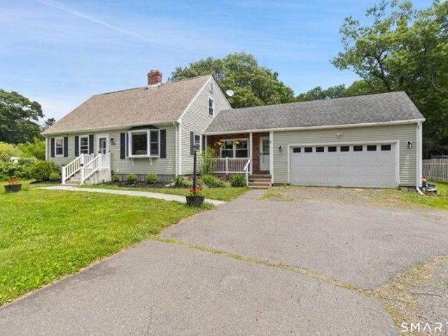 House for sale in Southington, Connecticut