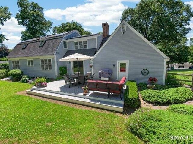 House for sale in Southington, Connecticut