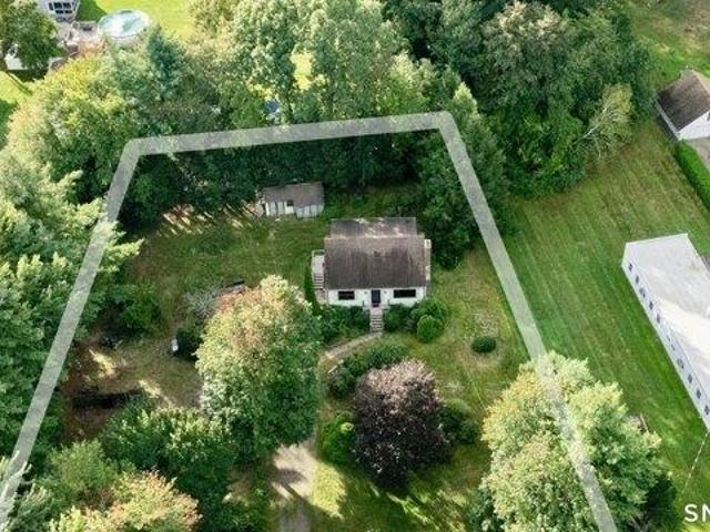 House for sale in Plainville, Capitol Planning Region
